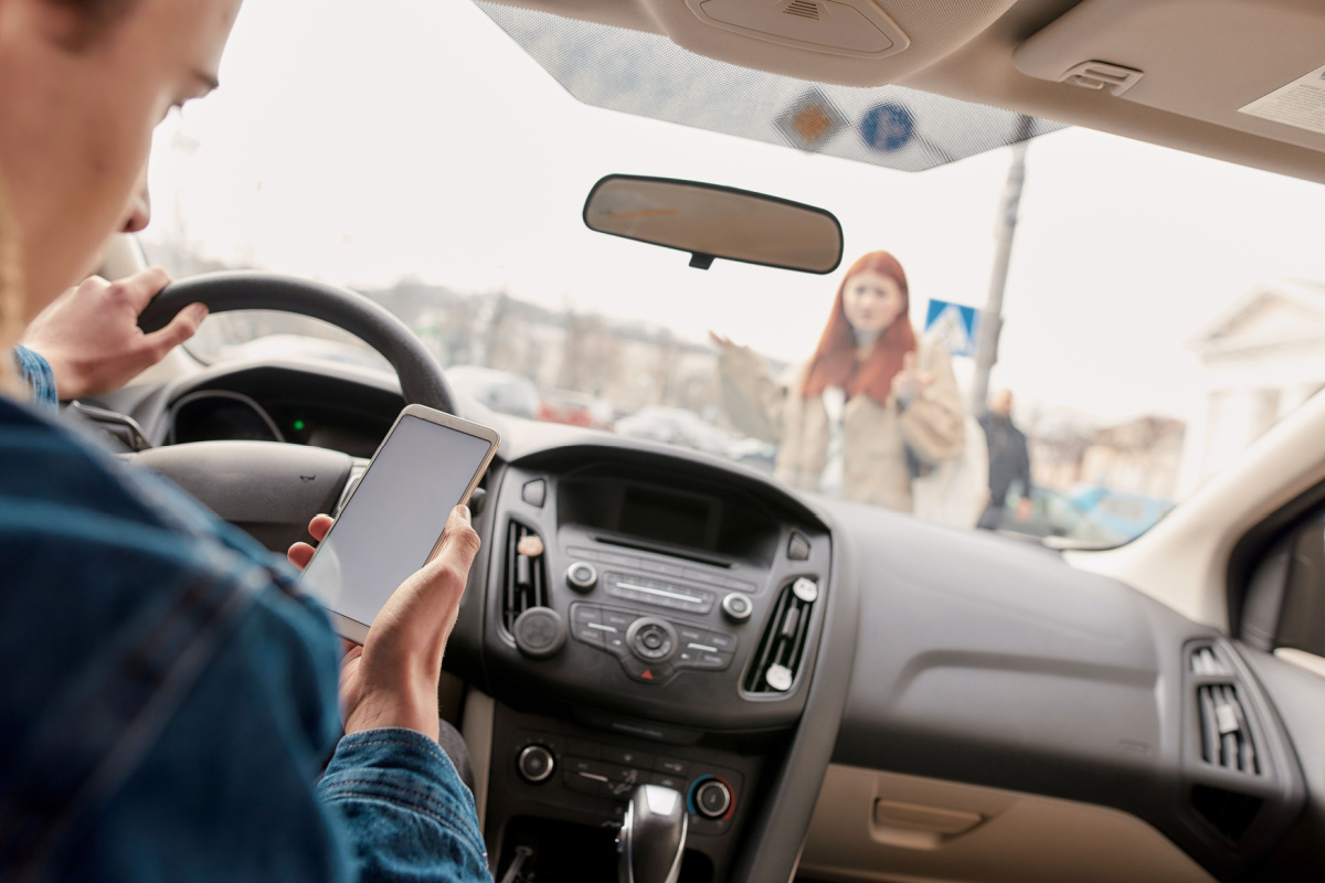 Distracted driving endangers West Virginia - manchin injury law